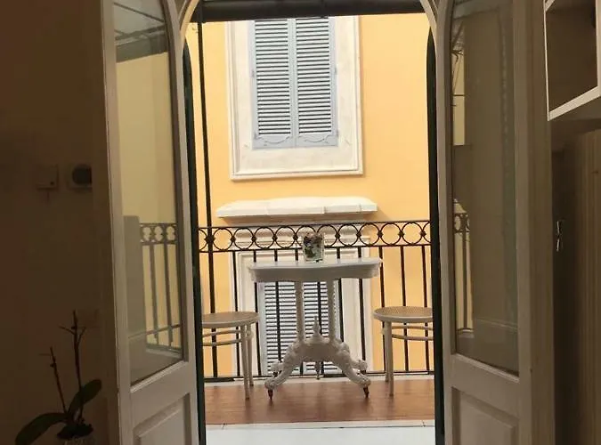 Dreaming House *